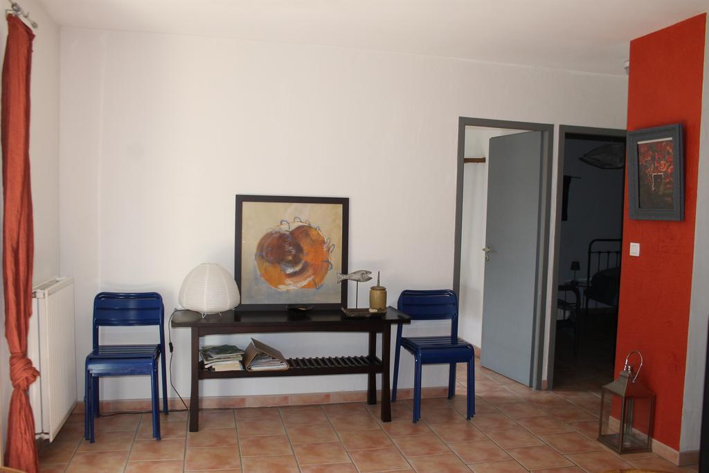 A L'Est D'Uzes Villa Saint-Siffret Eksteriør billede